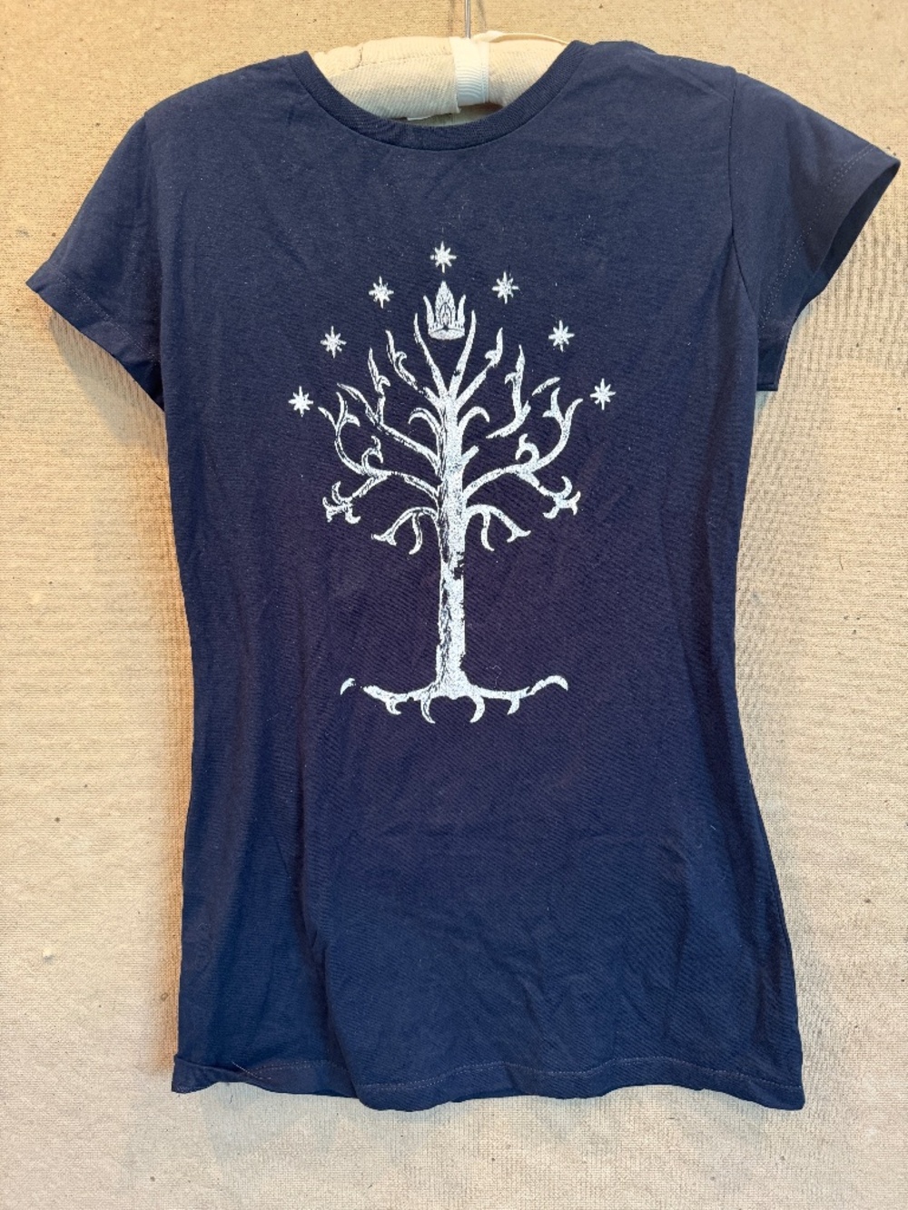 LOTR White Tree of Gondor Navy Women's Tee (listed XL but fit is smaller}